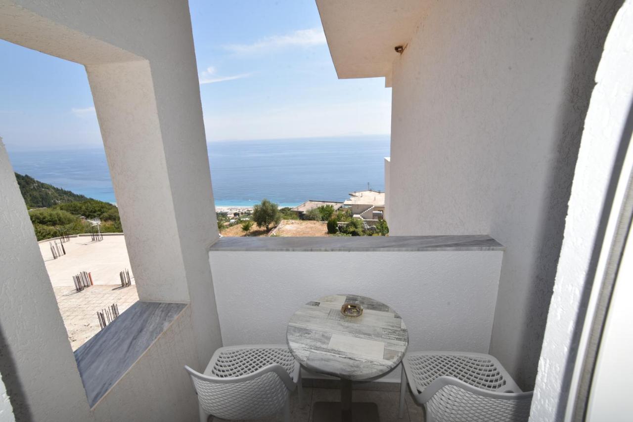 Dima Vista Hotel Dhërmi Kültér fotó